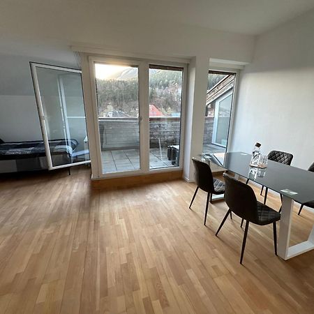 Geraeumiges Sonniges Apartment Mit Bergblick Imst Buitenkant foto